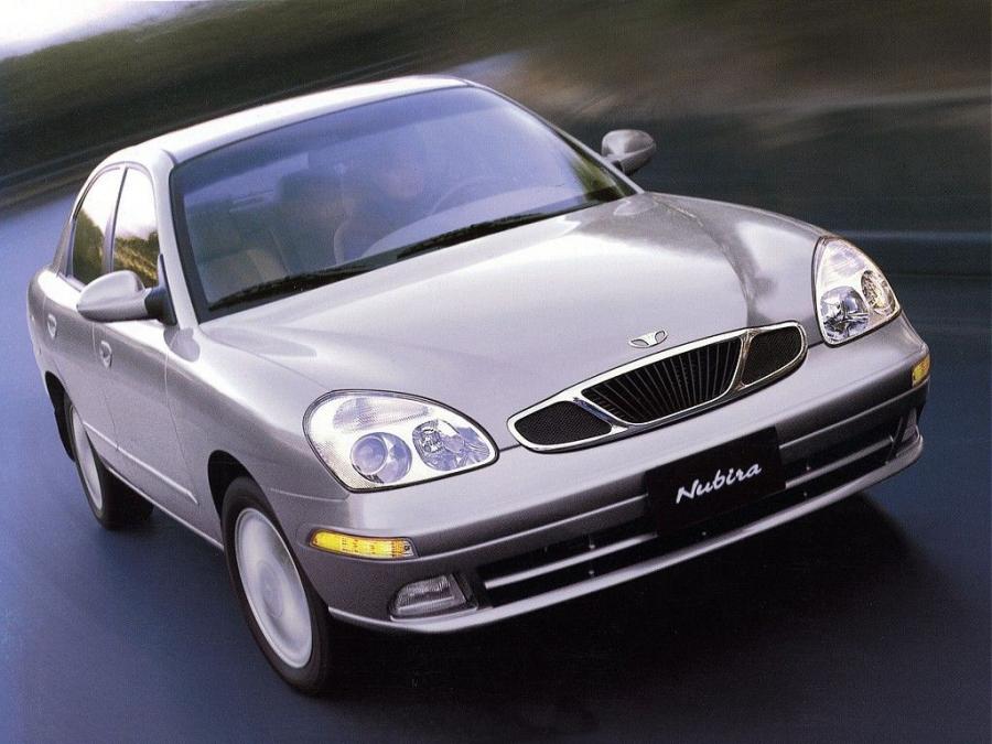  Daewoo Nubira Sedan 1999 года  (US) (фото 8 из 8)